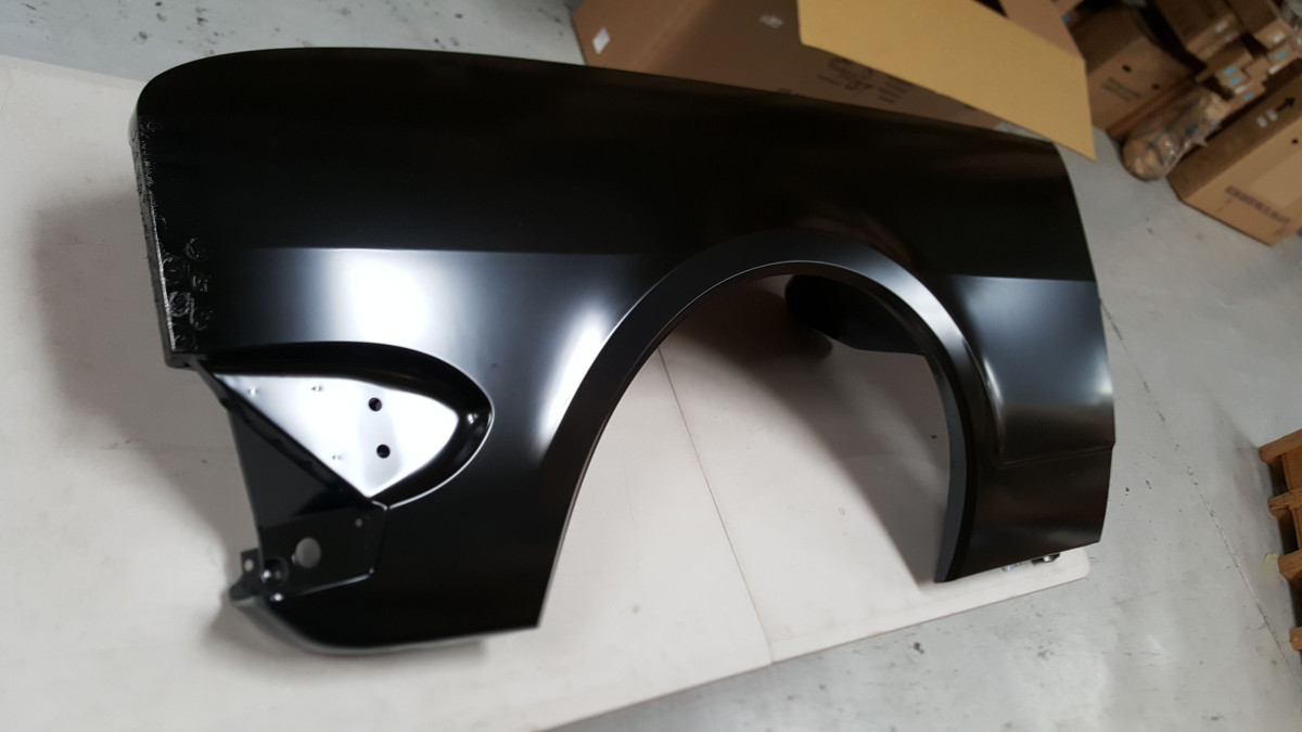 Holden Hk Standard Front Fender Guard Monaro Hk Ht