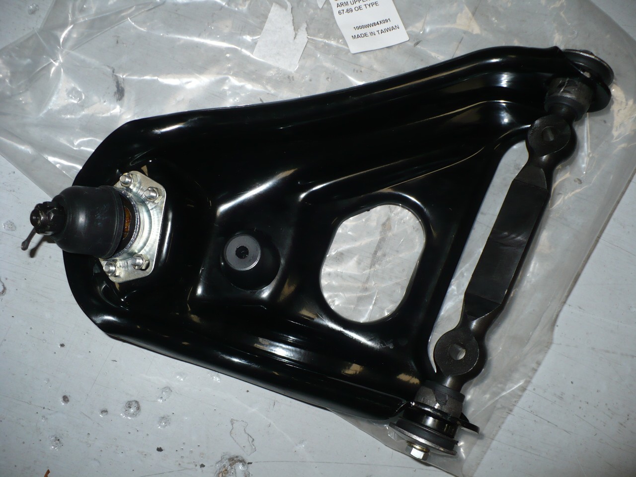Camaro 1967-1969 Upper Control Arm (OE Type)