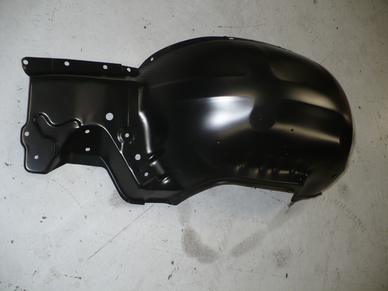 Camaro 1969 Right Hand Inner Fender 