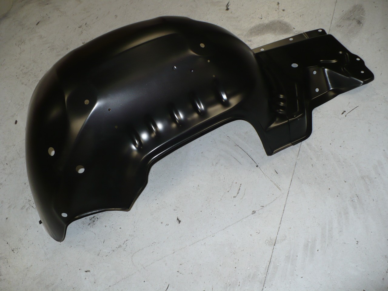 Camaro 1969 Left Hand Inner Fender 