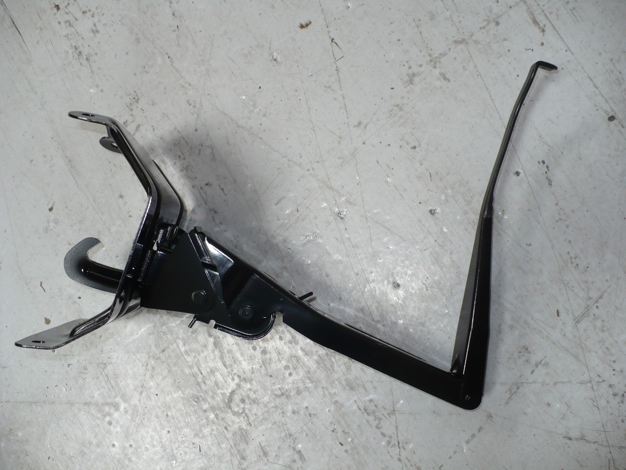 Camaro 1970-1973 Hood Latch Assembly 
