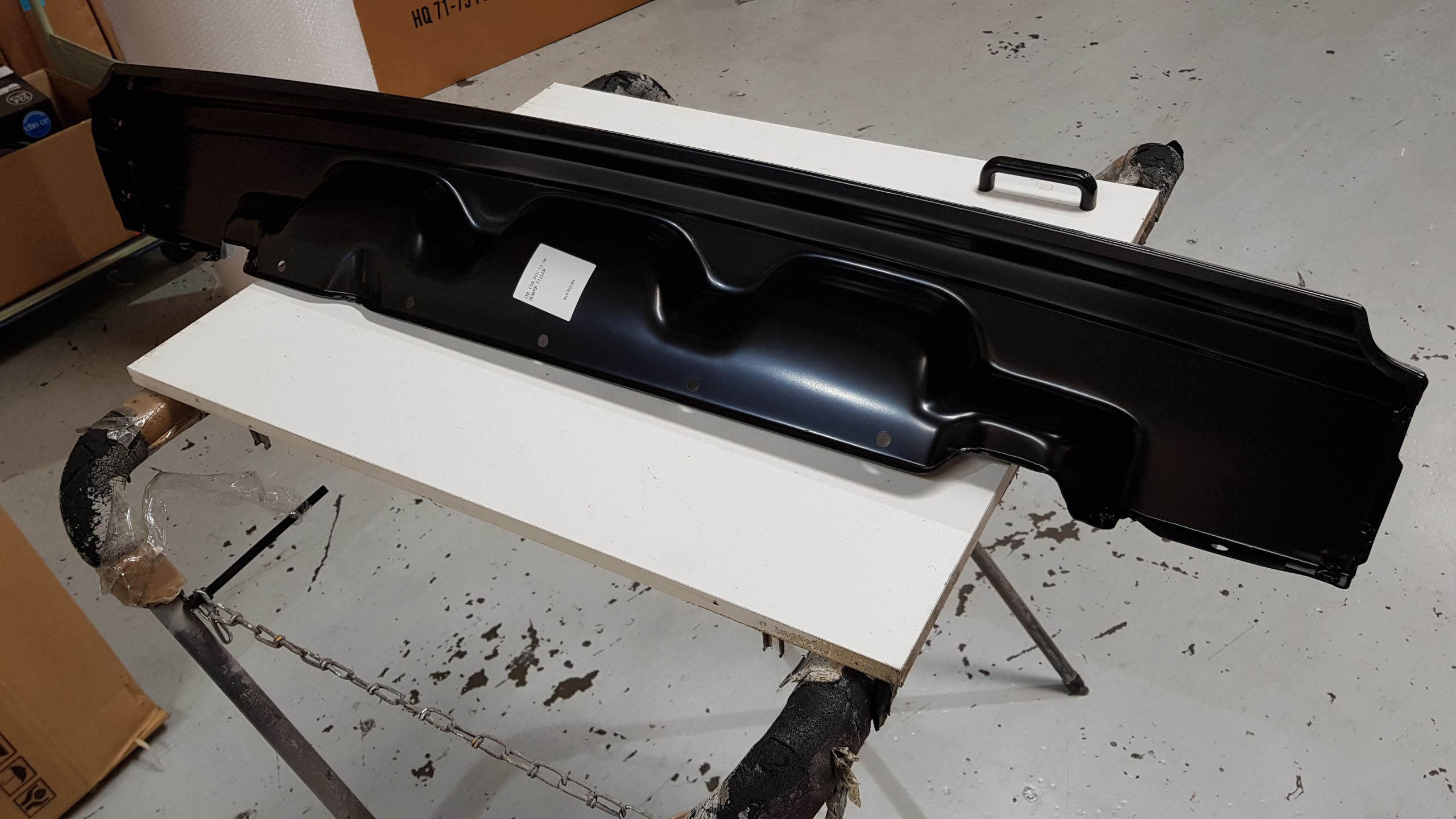 Chevy Pickup 1955-1956 Bumper Filler