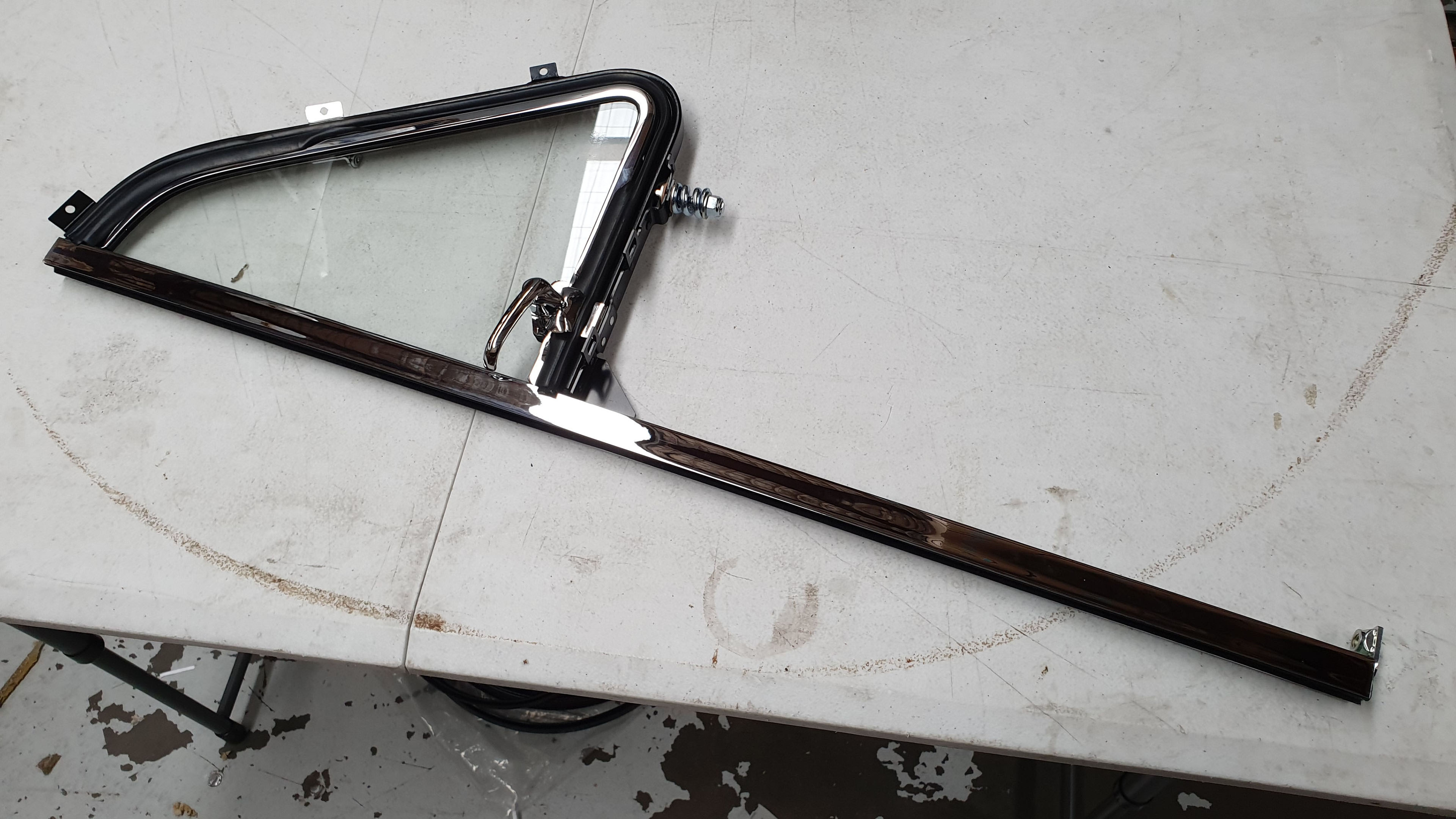 Chevy Pickup 1951-1954 Left Hand Chrome Quarter Vent Window