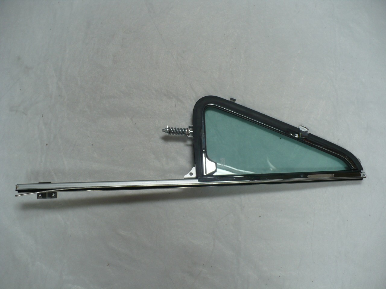 Chevy Pickup 1964-1966 Vent Window Chrome