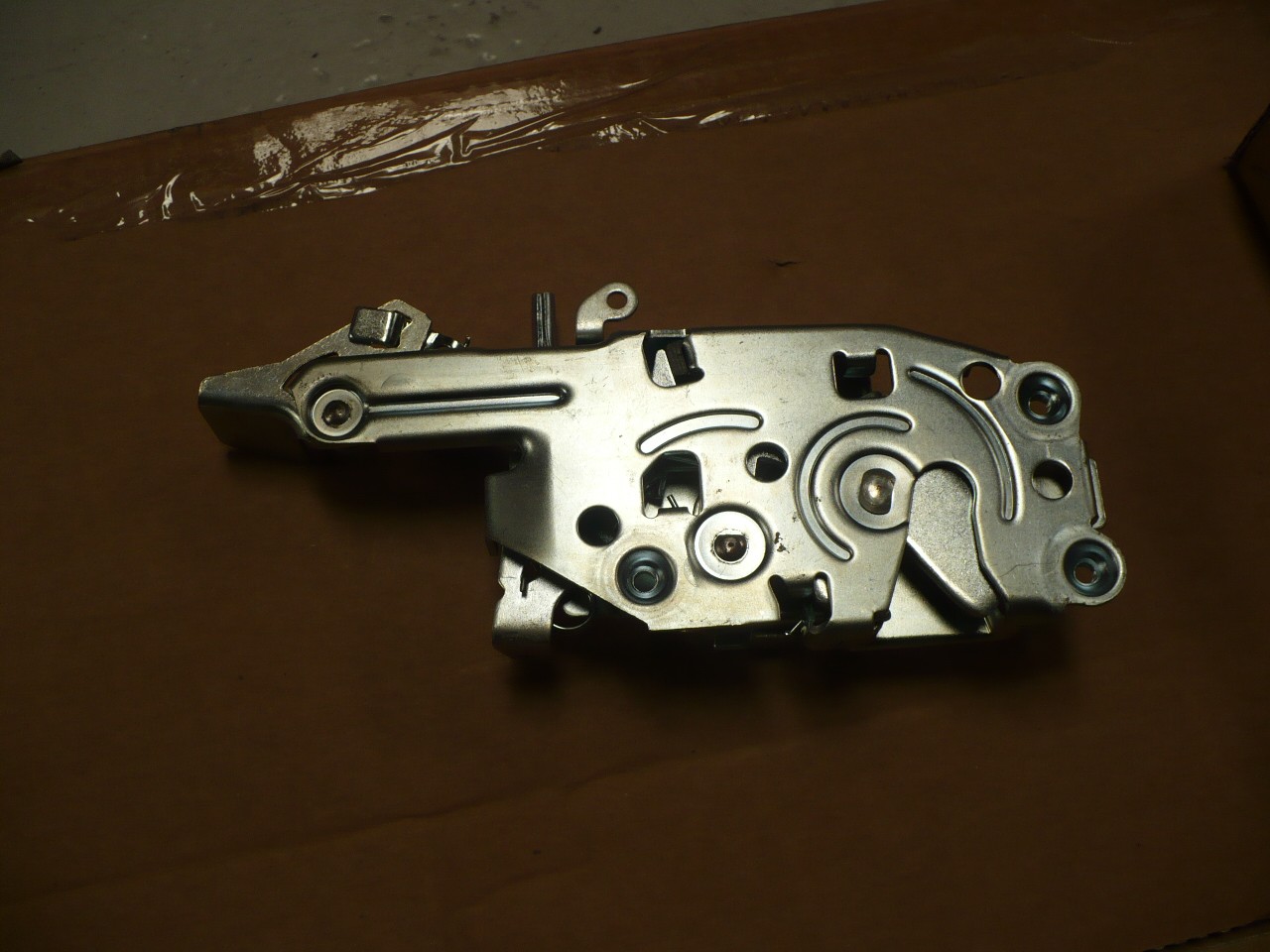 Pontiac GTO 1966-1967 Right Hand Door Latch