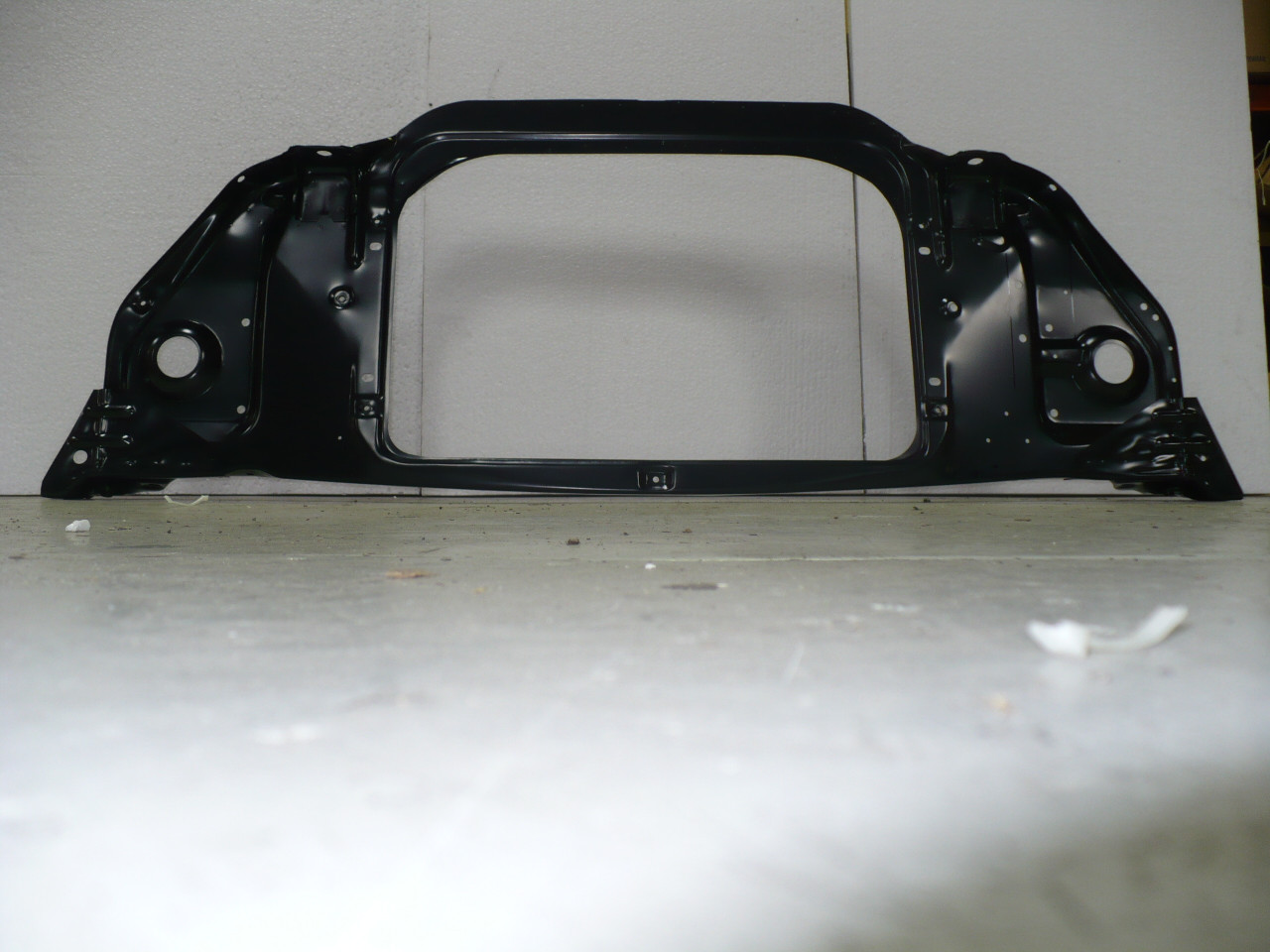 Impala 1964 Radiator Support