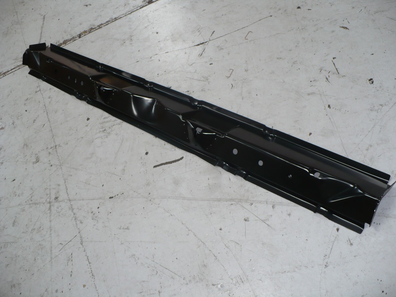 Impala 65 Trunk Tail Panel Brace