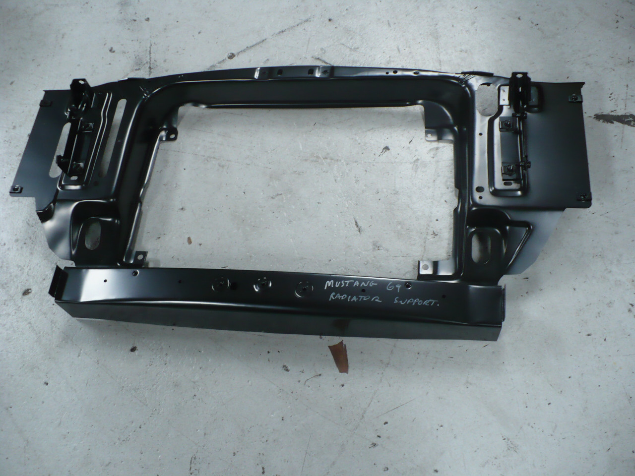 Mustang 1969 Radiator Support