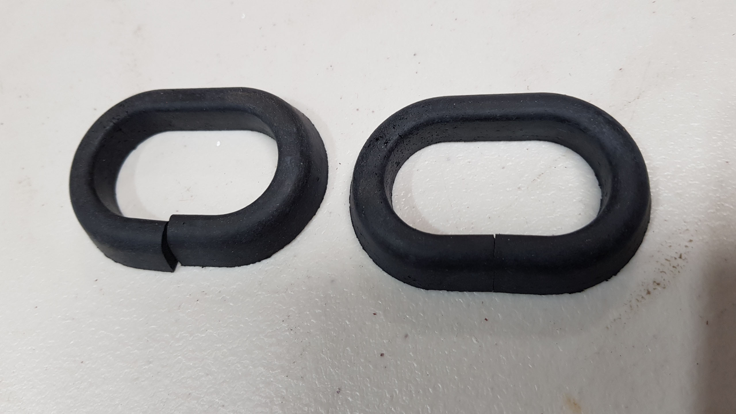 Datsun 1200 Bonnet / Hood Hinge Seals Pair