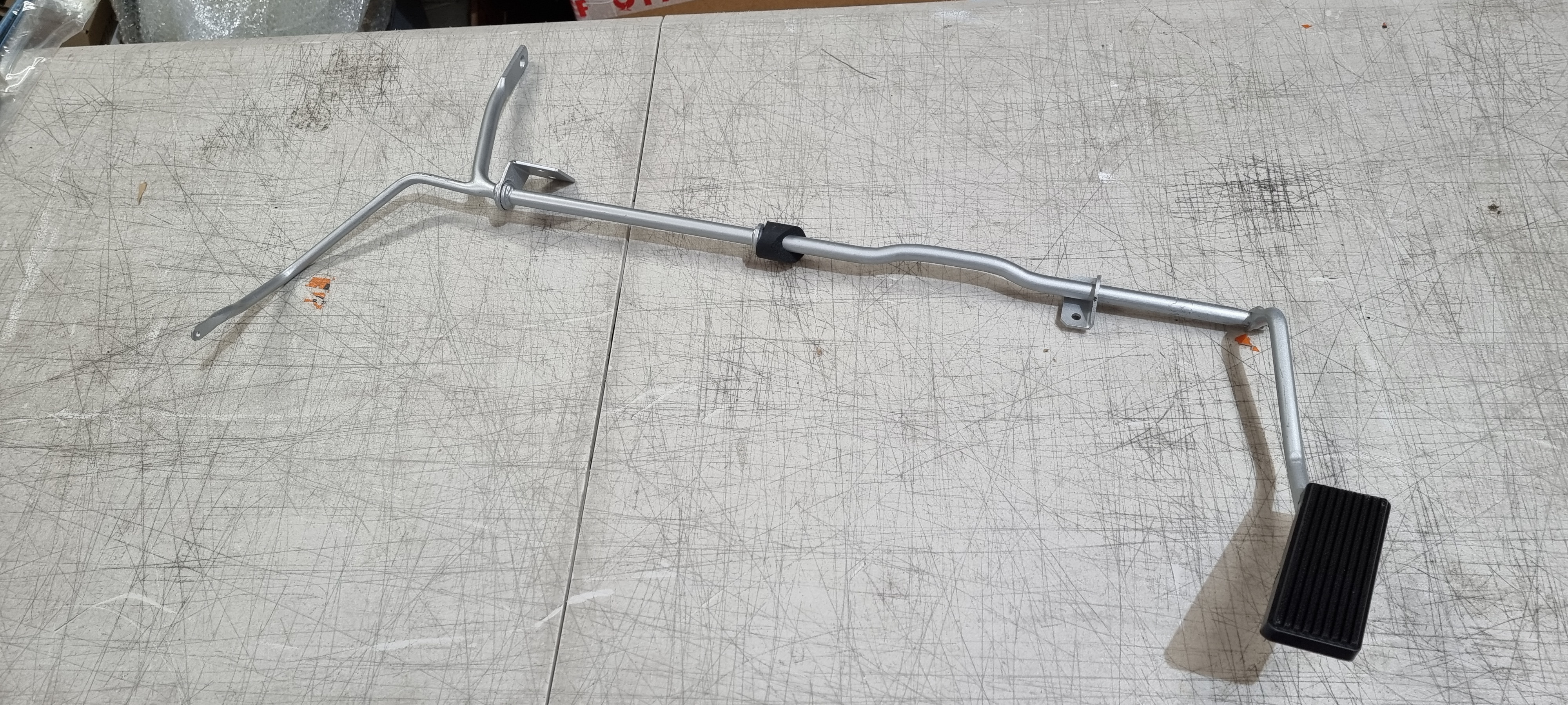 Falcon XW-XY Auto Accelerator Linkage V8