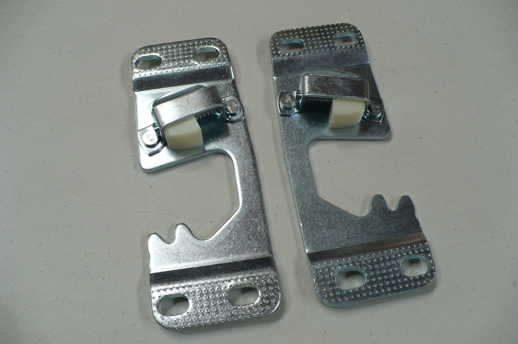 Chevy Pickup 1964-1966 Door Striker Plates (Pair)