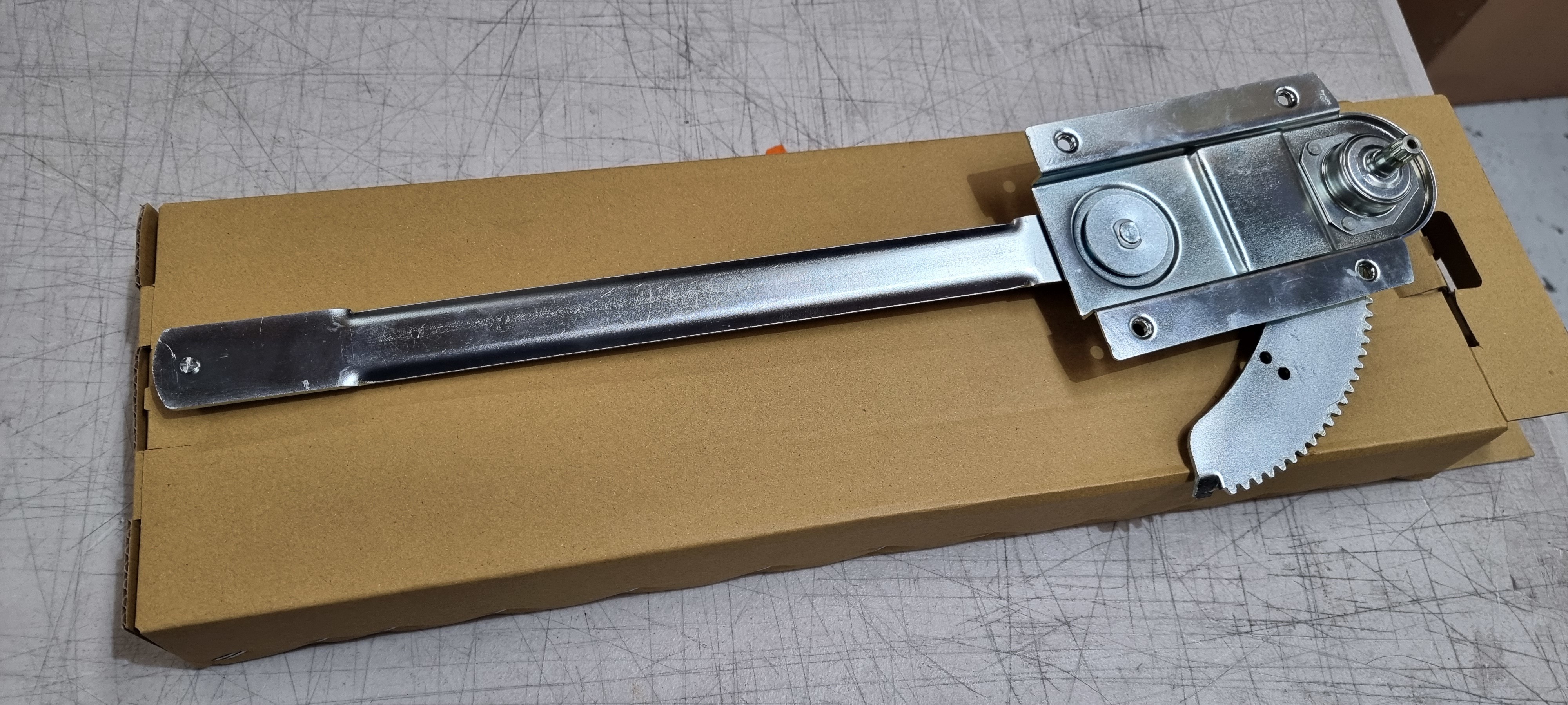 Ford Falcon XT-XY Front Door Left Hand Window Regulator 