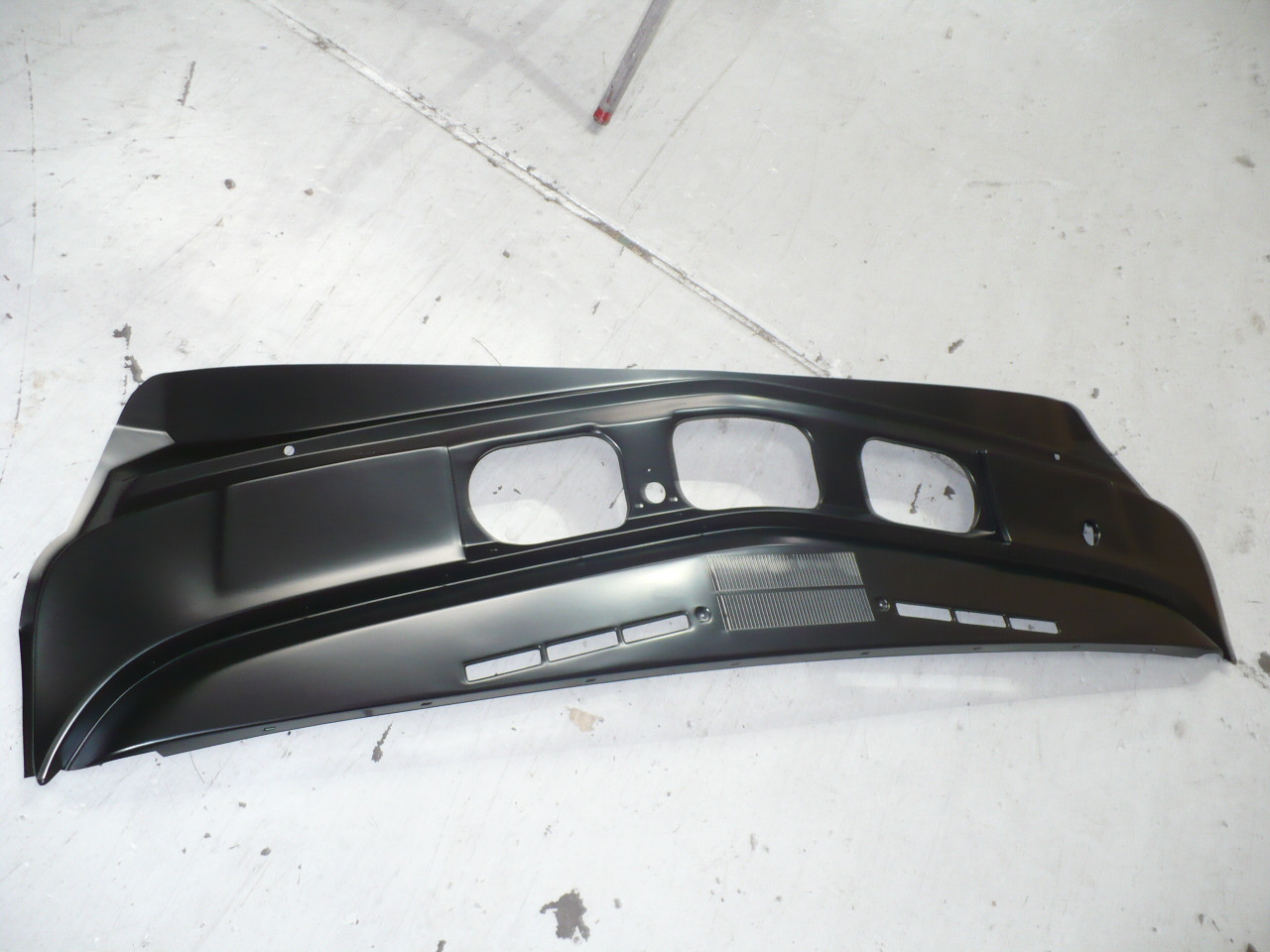 Holden HJ HX HZ 1974-1980 Cowl / Plenum Top Panel 