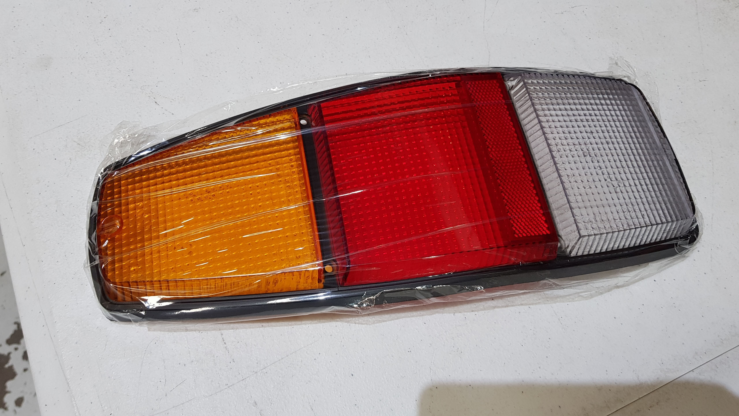 Holden WB Ute / Van Tail Light Lens