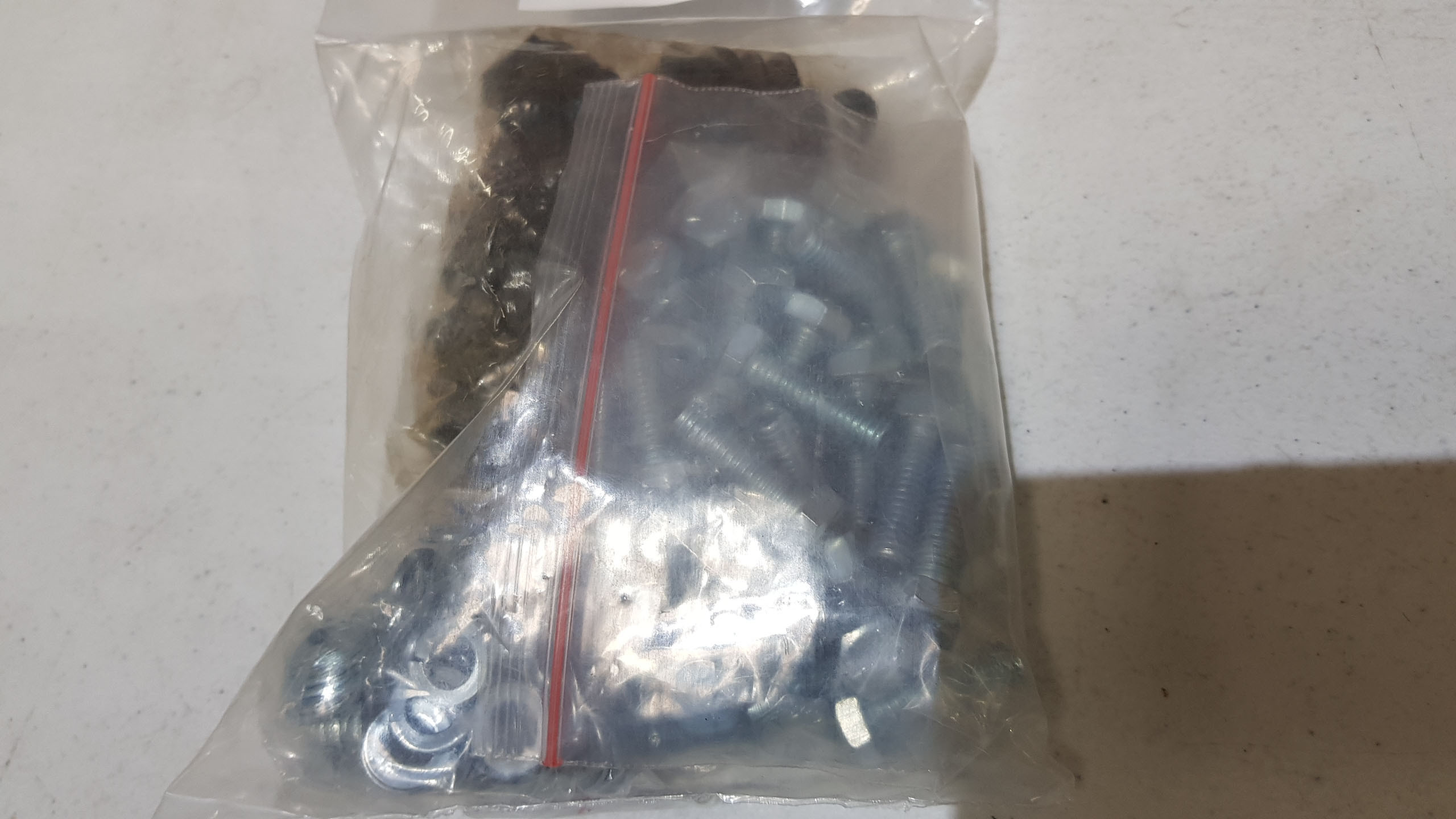 Holden HD-HR Front Panel Mounting Kit