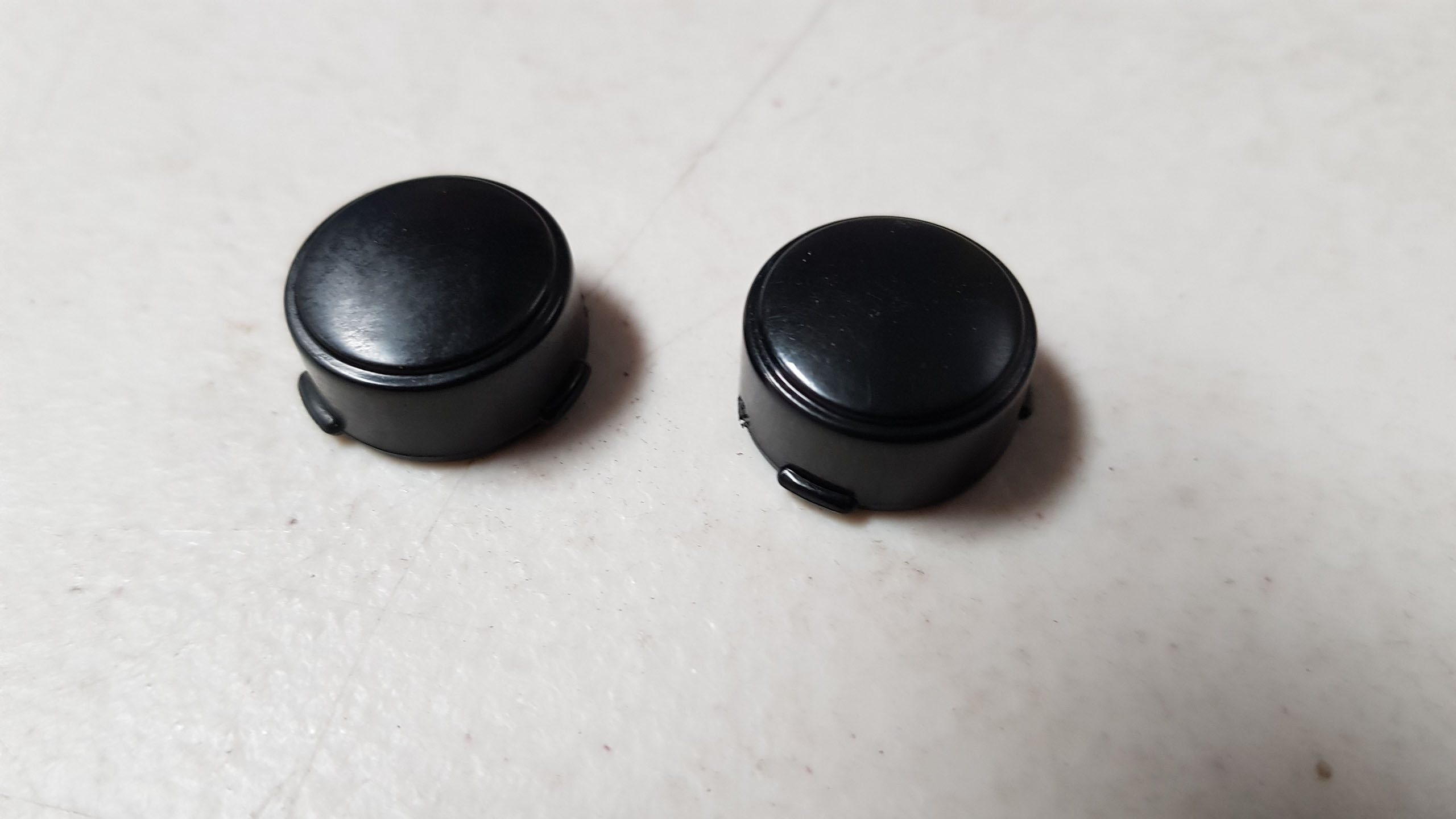 Datsun 1600 Door Handle Plug (2pc)