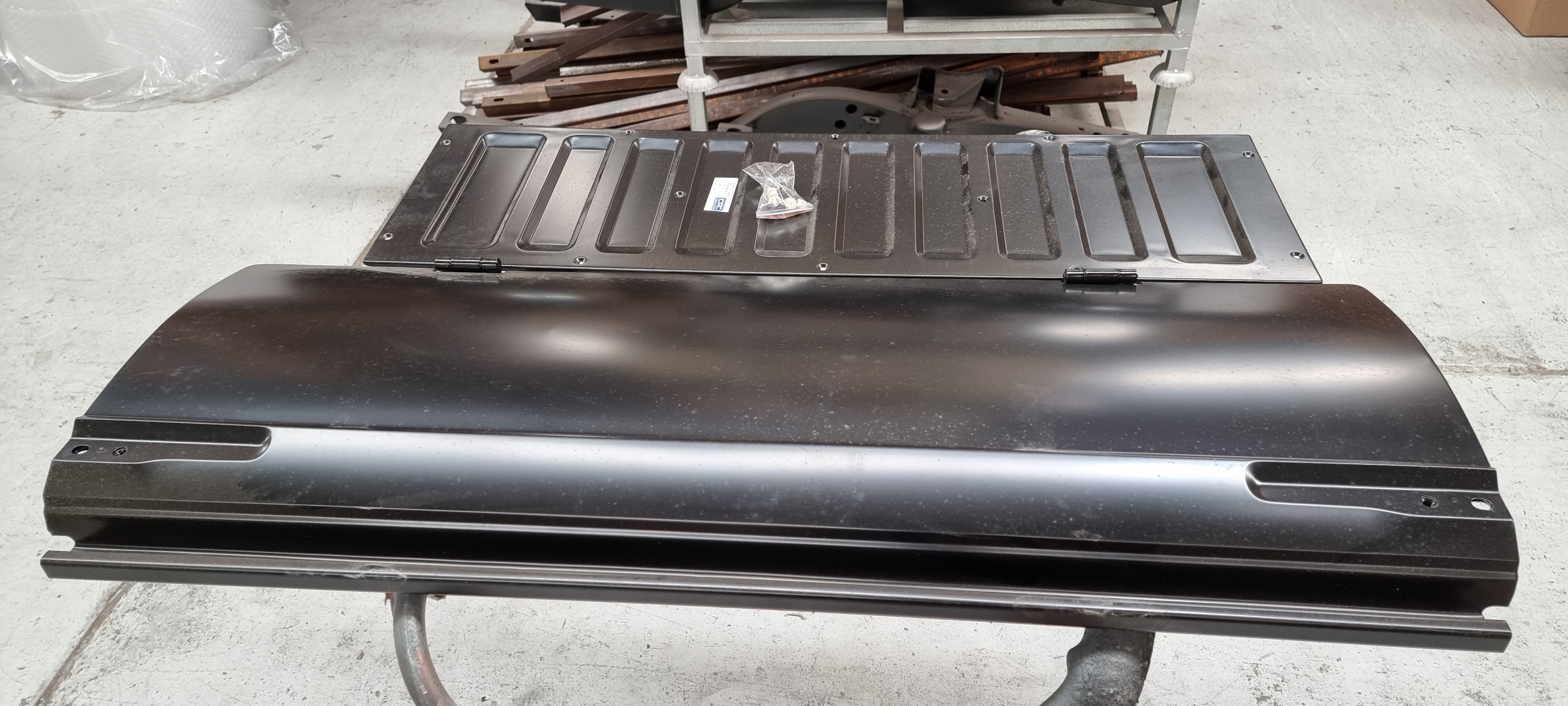 Datsun 1200 Ute Tailgate