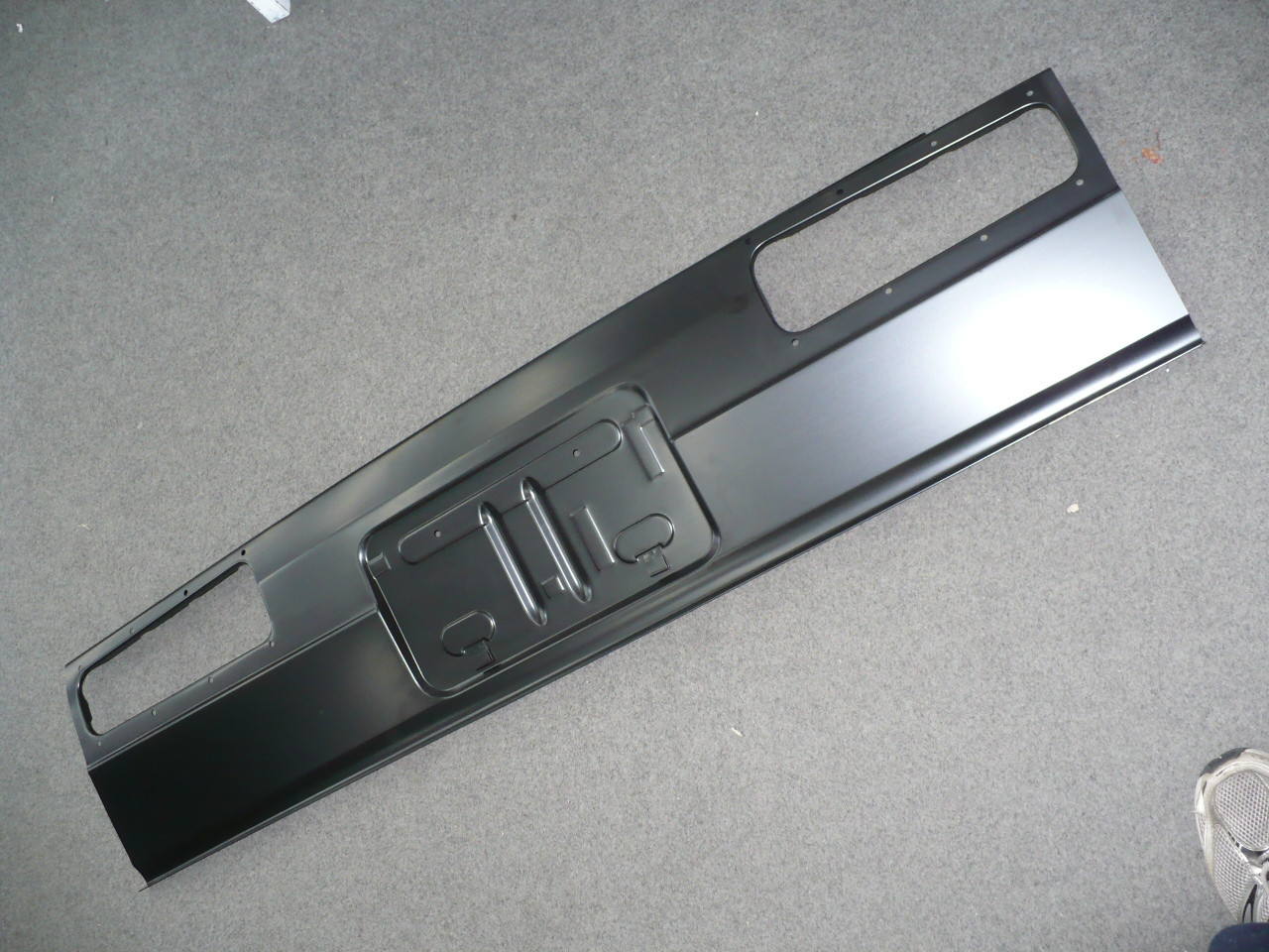 Datsun 1600 Tail Lamp Panel