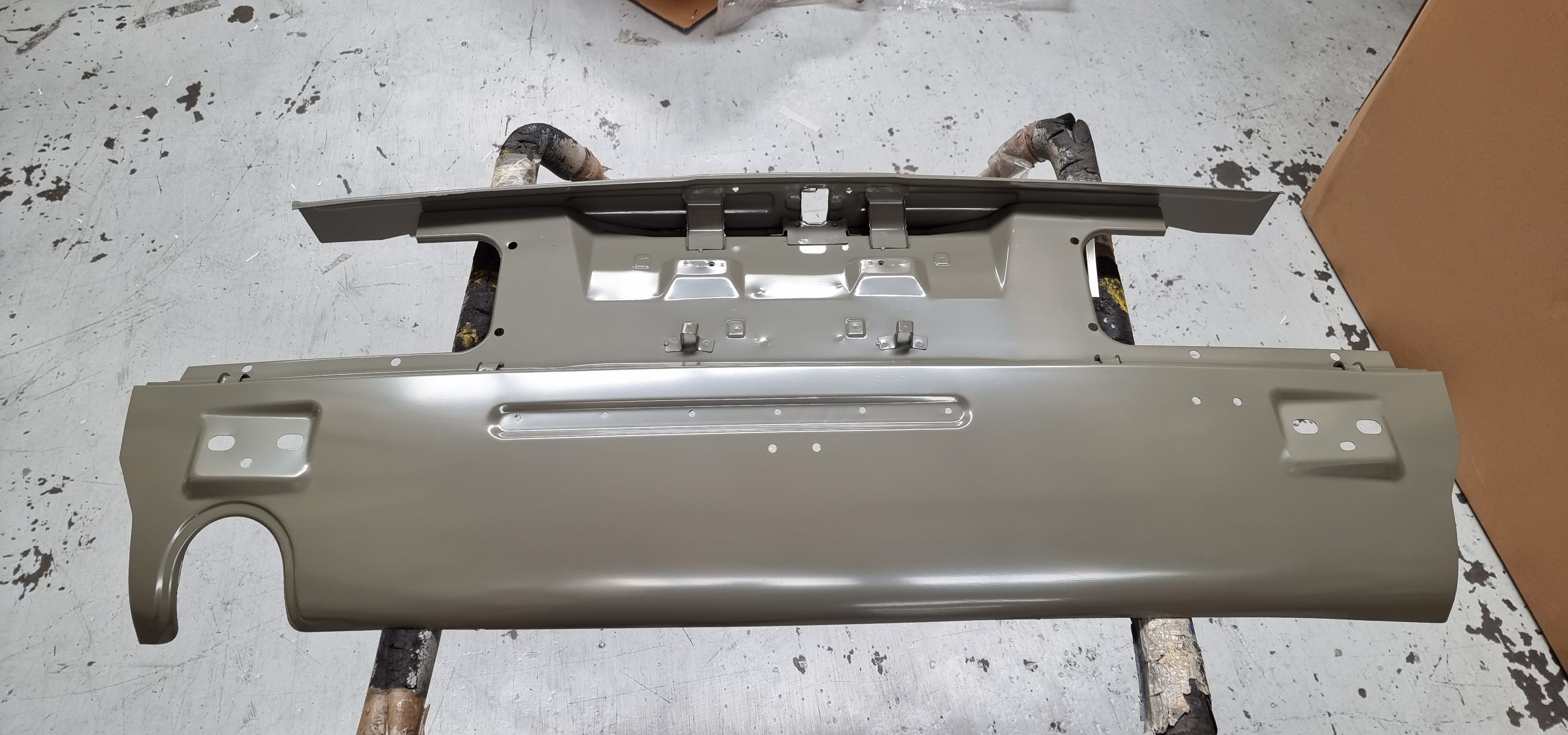 Datsun 240Z - 280Z Tail Lamp Panel