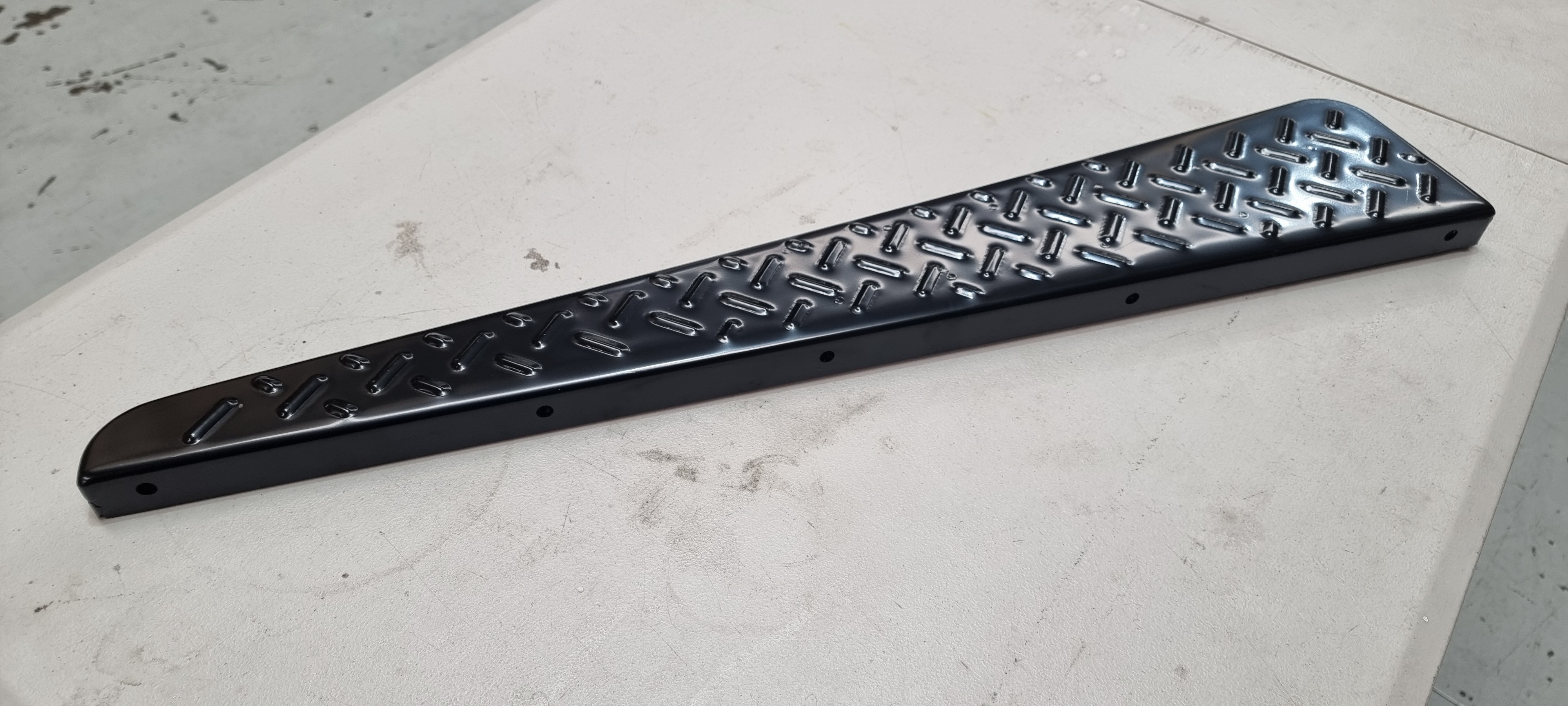 Left Hand Side Step To Suit Toyota Landcruiser FJ40 1968-1974