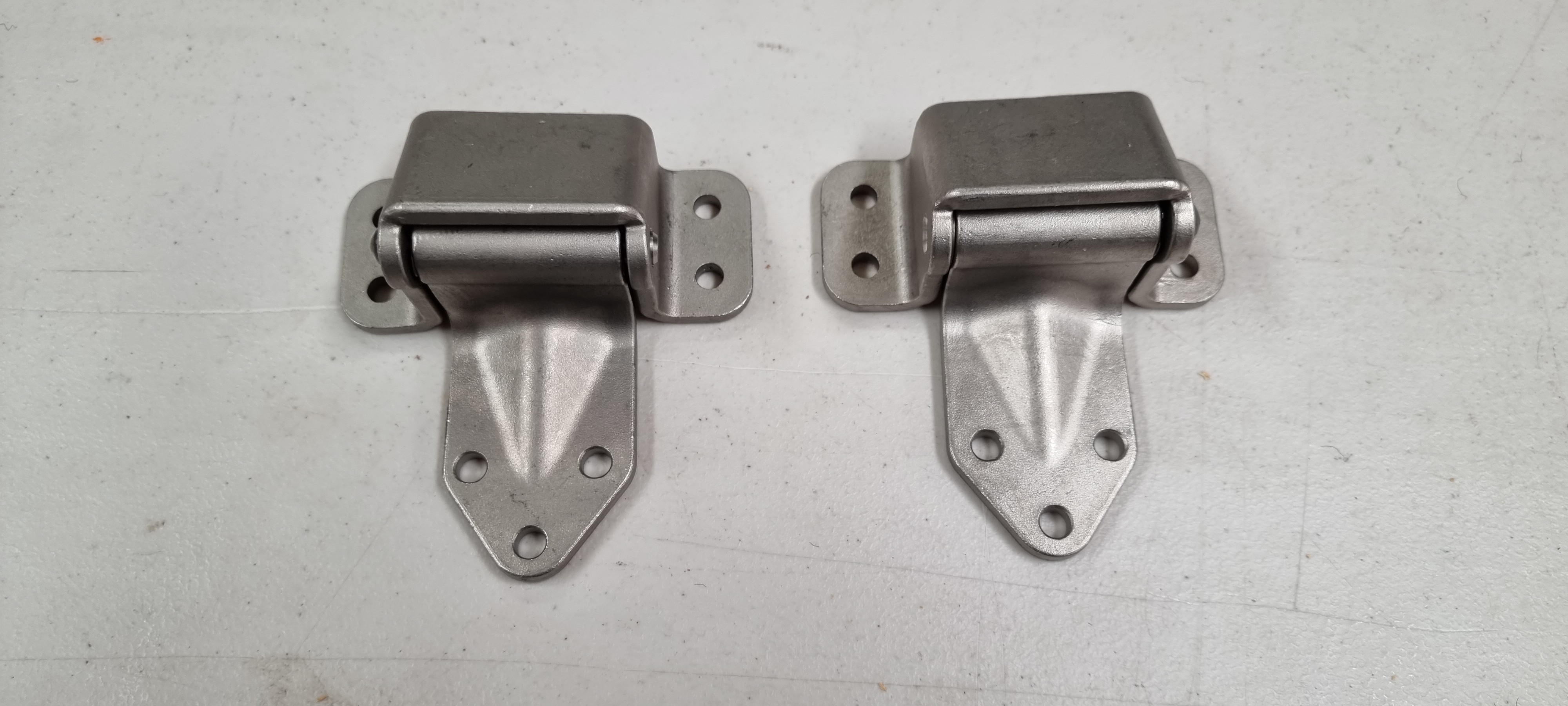 Barn Door Upper Hinges To Suit Toyota Landcruiser 40 Series (FJ40)