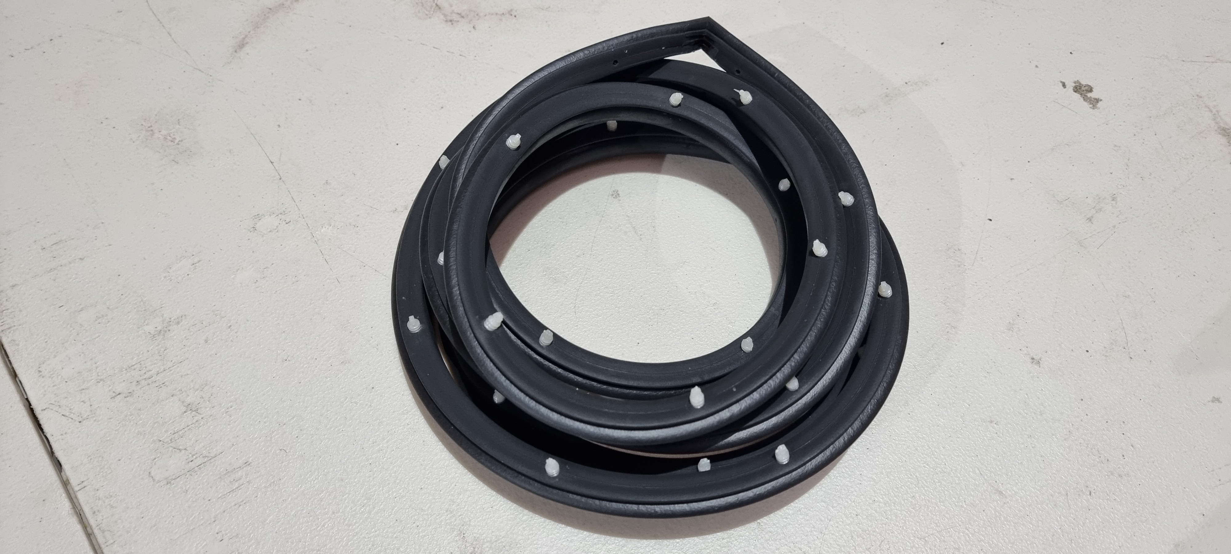 Holden Torana LH-UC Sedan Rear Left Hand Door Rubber / Seal