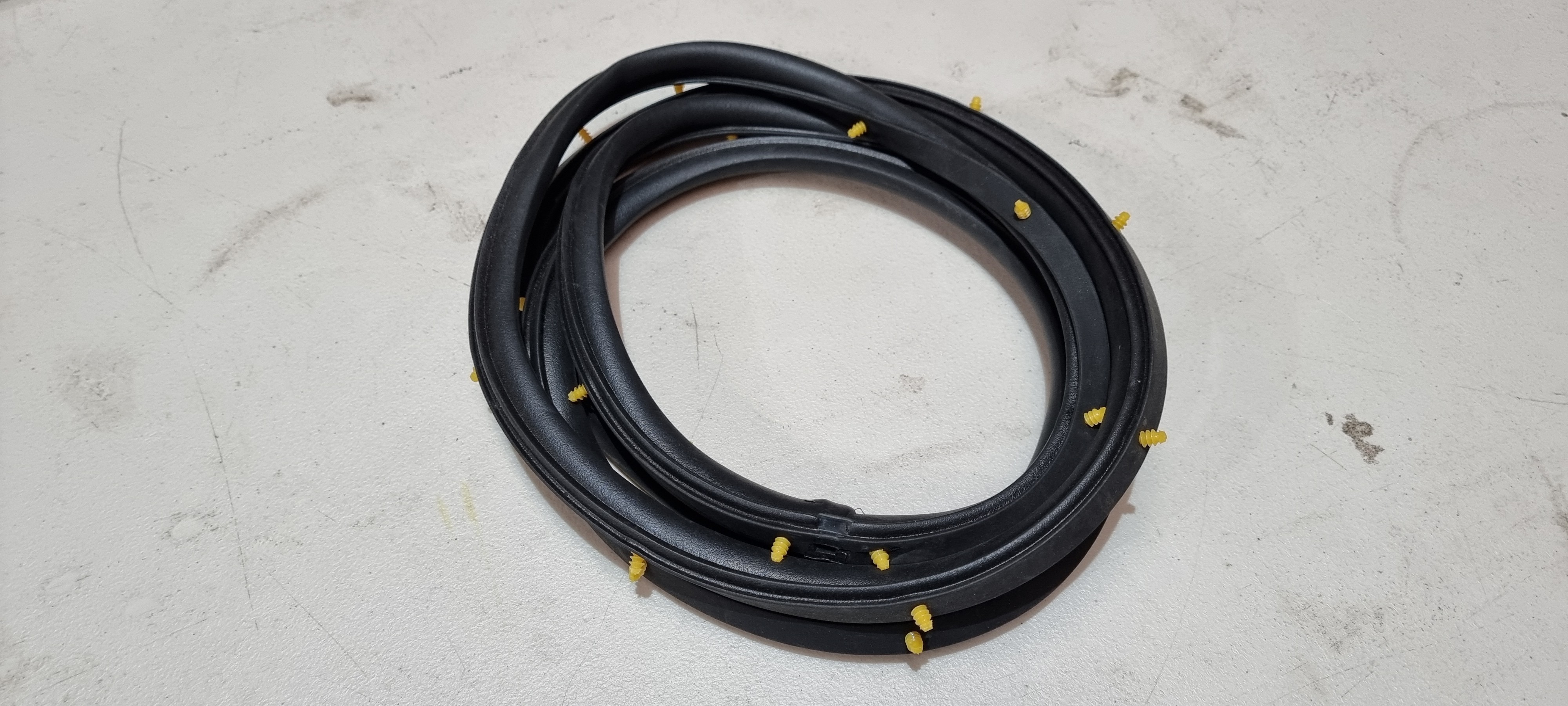 Holden EJ-EH Wagon Rear Door Rubber / Seal