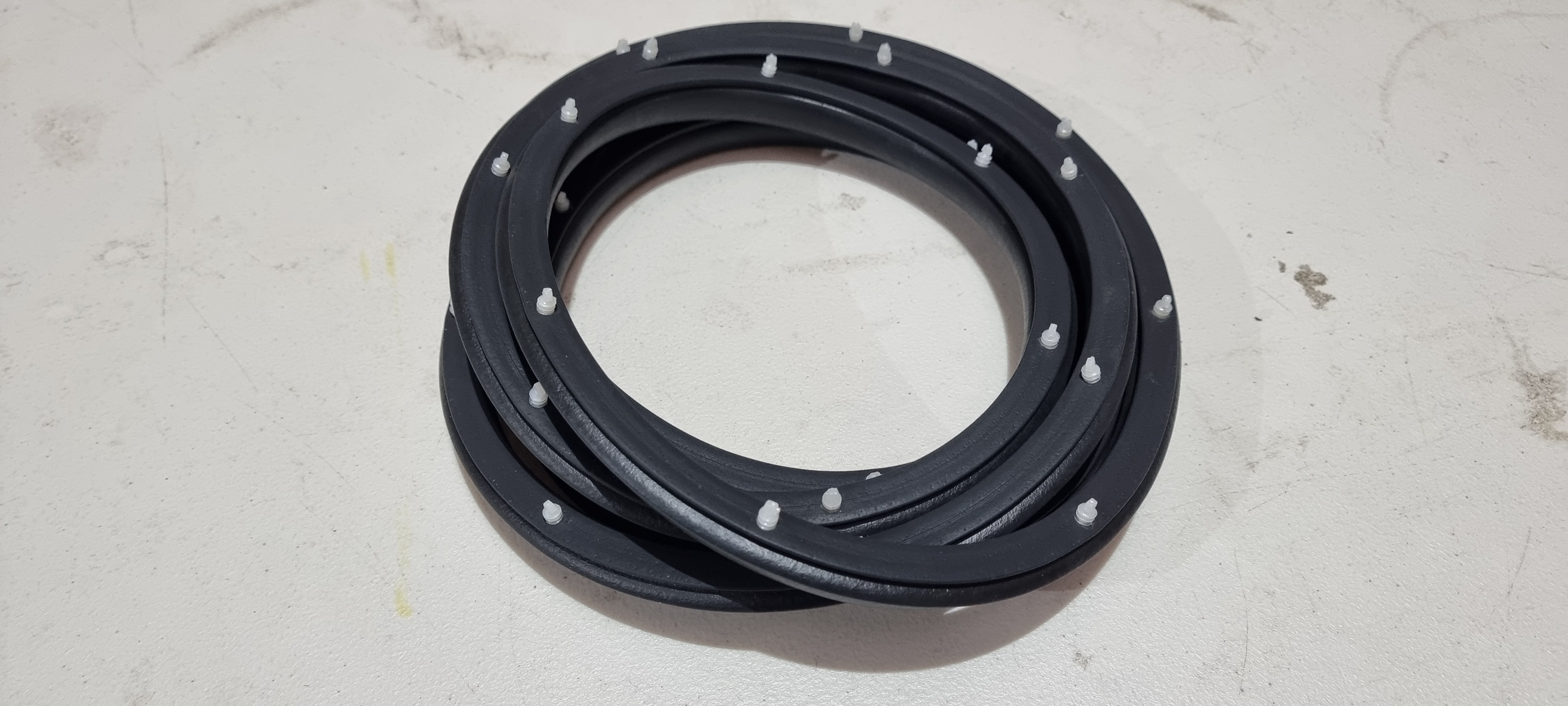 Holden HQ-WB Front Door Rubber / Seal