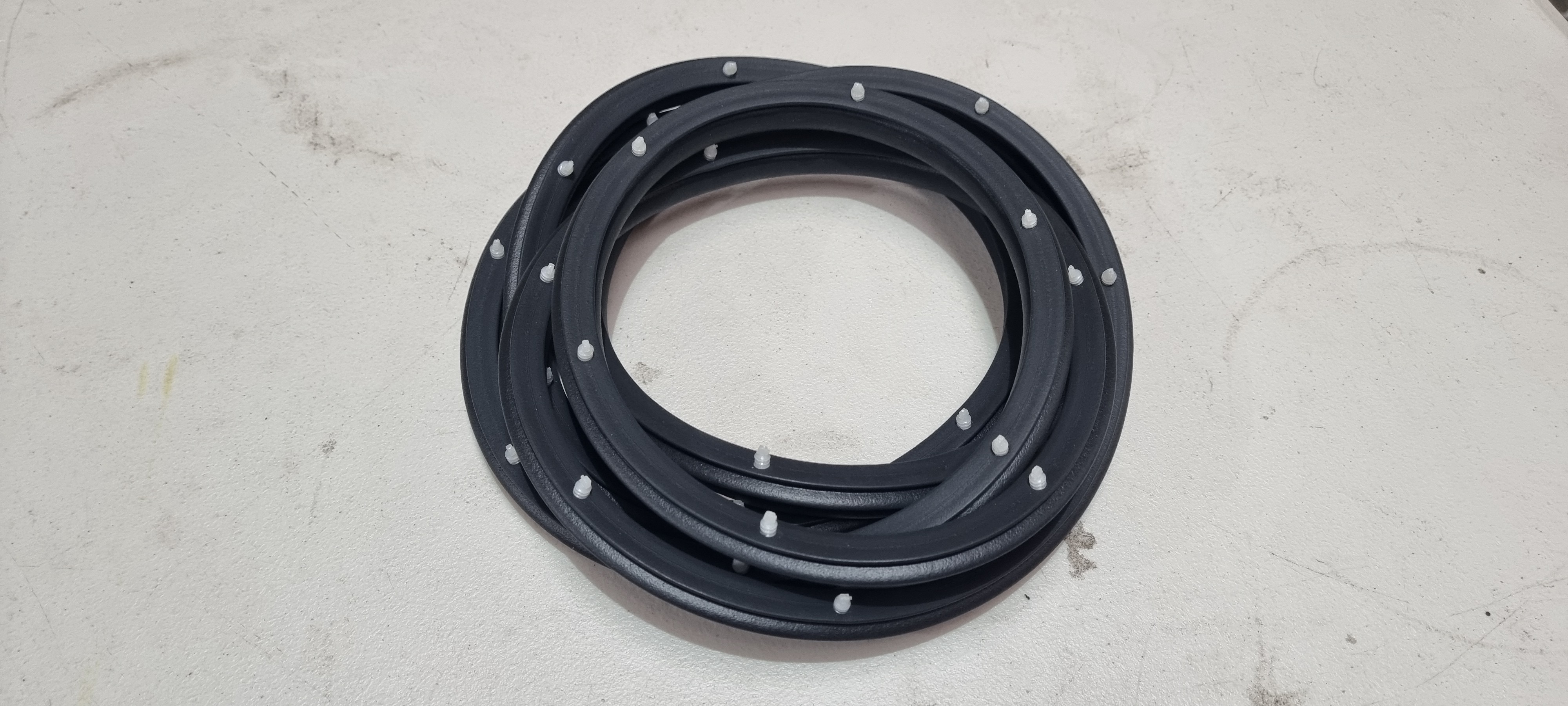 Holden HD-HR Front Door Rubber / Seal