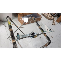 Chevelle 1970-1972 Left Hand Door Window Glass Complete
