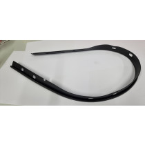 Datsun 1600 Guard / Fender Seal / Rubber