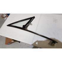 Ford Falcon XY Right Hand 1/4 Quarter Vent Window Assembly