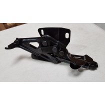 Mustang 1967-1968 Left Hand Bonnet / Hood Hinge