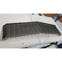 Holden HJ Statesman Upper Grille