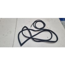 Holden HQ-WB Ute / 1 Tonner Rear Windscreen Seal / Rubber
