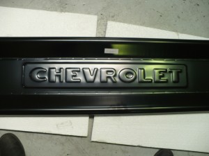 Chevy Pickup 1947-1954 Chevrolet Stamped Tailgate