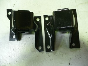 Impala 1958-1962 Frame Mount Pair V8