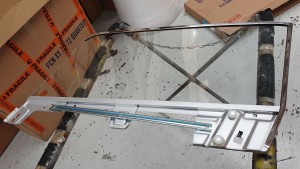 Mustang 1967-1968 Right Hand Convertible Door Glass Assembly