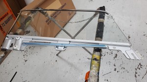 Mustang 1967-1968 Left Hand Convertible Door Glass Assembly