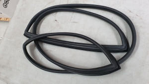 Datsun 620 Ute Front Windscreen Rubber / Seal