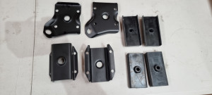 Ford Falcon XR-XY XA-XC Leaf Spring Diff Saddle Plate And Rubber Set