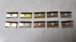 Mazda R100, 1000-1500 Sill Mould Clips (10pc)