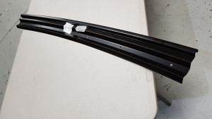 Ford Falcon XW-XY Deck Filler