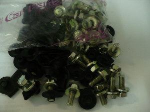 Holden HQ HJ HX HZ Front Nose Panel Bolt & Speed Clip Kit (34pc) LH LX