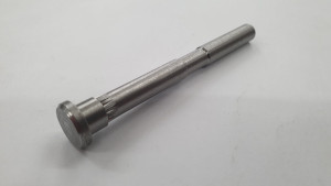 Holden Torana LC-LJ Single Door Pin