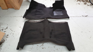 Holden Torana LC-LJ Sedan Black Loop Pile Carpet With Underlay (4PC)