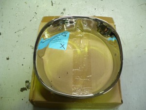 Camaro 70-73 Headlamp Bezel RH