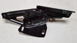 Mustang 1964-1966 Left Hand Bonnet / Hood Hinge