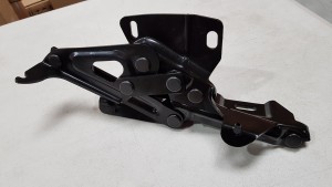 Mustang 1967-1968 Left Hand Bonnet / Hood Hinge