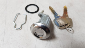 Mazda RX2 & R100 Boot / Trunk Lock
